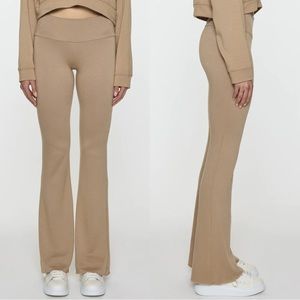 Bleusalt The Kaia Pant Camel Size 2 PETITE